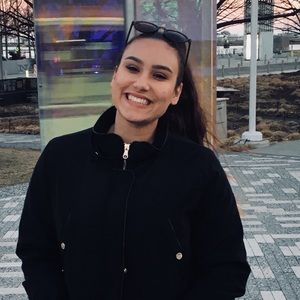 Meet your Posher, Grace